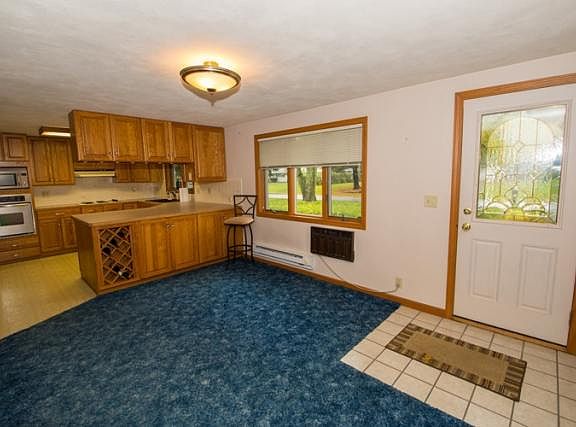 4th image of 52896 Highland Dr
