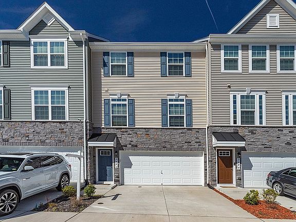 2nd image of 9842 Cedarmass Cir