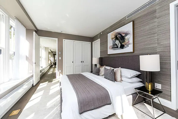 Sold by 70 Henry Street Development, LLC | media 7