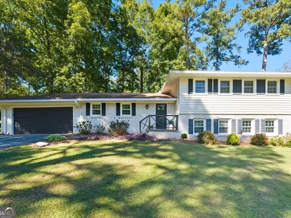 444 White Oak Dr SW, Marietta, GA 30060