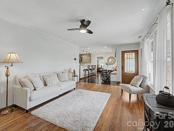 5th image of 52 Briar Patch Rd