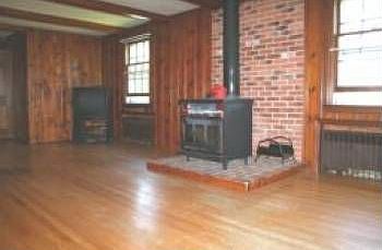 4th image of 138 Lexington Ave
