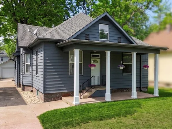 2311 Edison Ave, Granite City, IL 62040