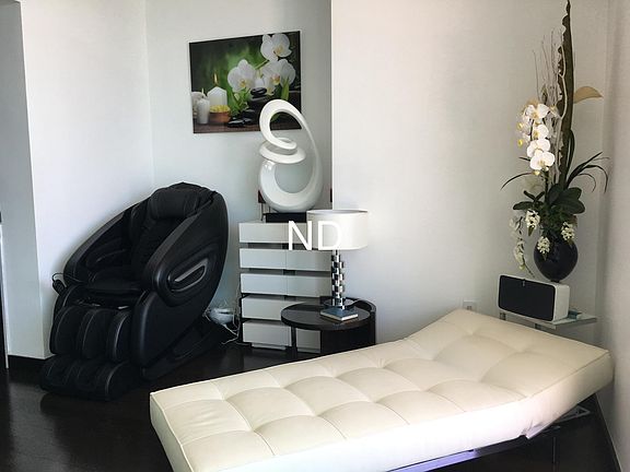 2nd image of 1100 Biscayne Blvd Unit 01