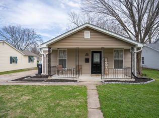 810 McKinley Ave, Moberly, MO 65270