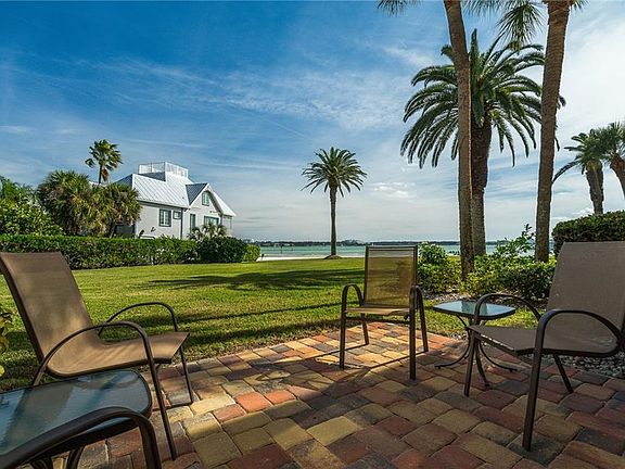 5th image of 865 S Gulfview Blvd APT 111