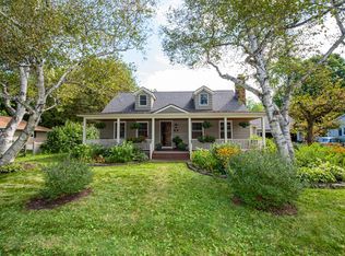 108 Euclid Ave, Altamont, NY 12009