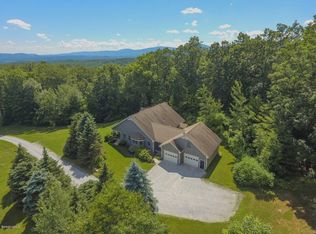 33 Woodbeck Ridge Rd, Sheffield, MA 01257