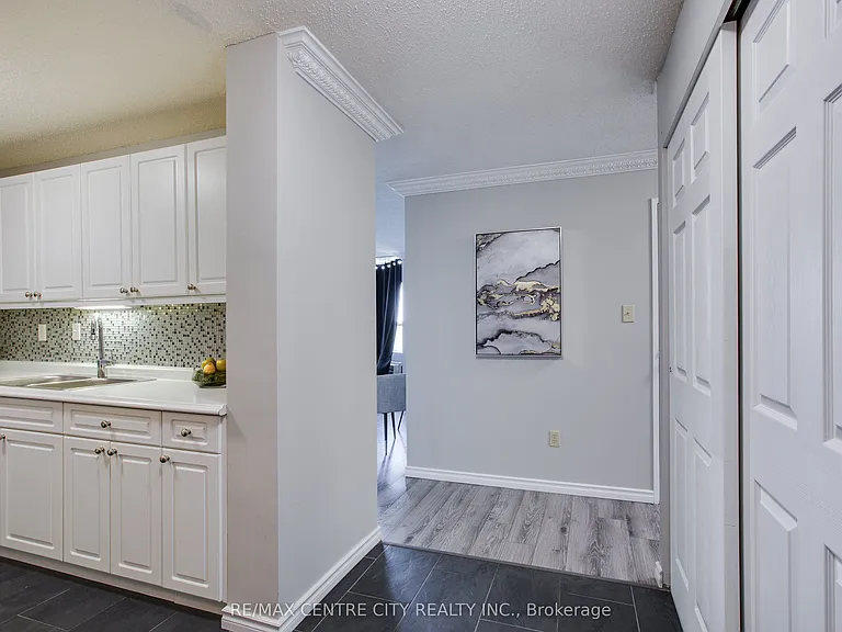45 Pond Mills Rd #812 — Photo 7