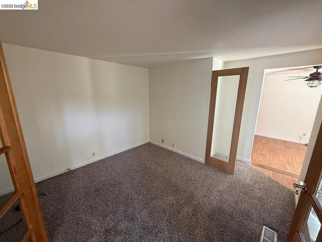 4 bed, 3.0 bath, 2181 sqft, $3,600 — Photo 4