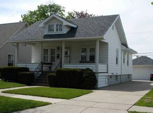 453 Bentley Dr, Monroe, MI 48162