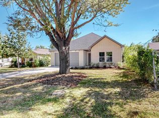 2114 Hulse Blvd, Dallas, TX 75203