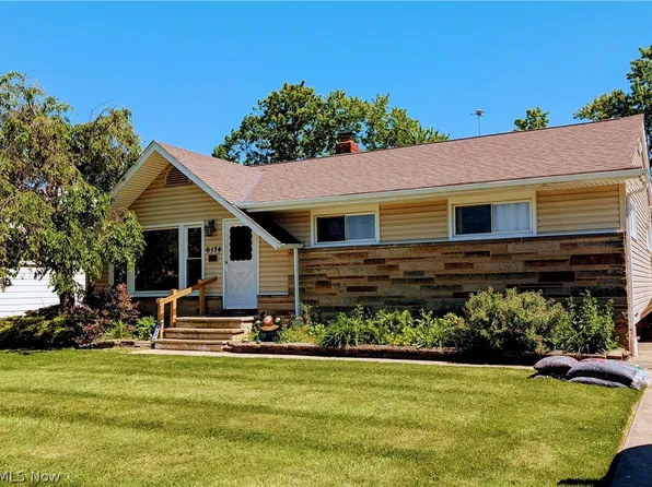 6174 Westerham Rd, Mayfield Heights, OH 44124