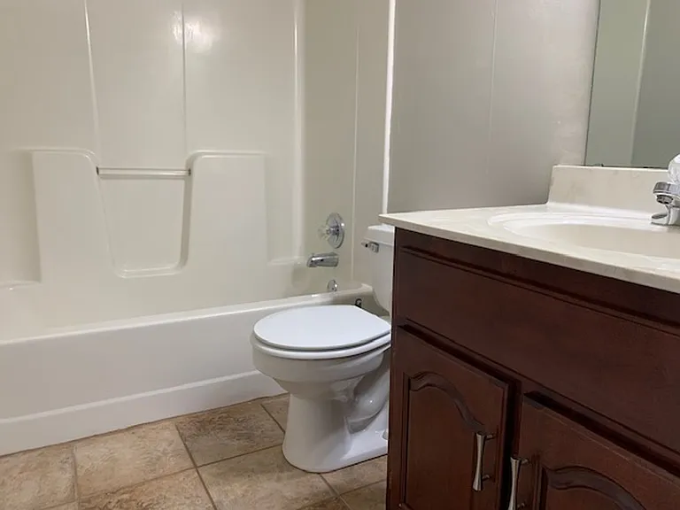29125 Henderson Cir — Photo 13