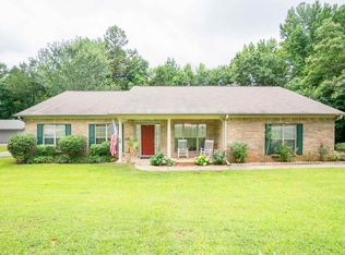 2009 Warwick Cir W, Longview, TX 75601