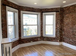 57 Hemenway St #35, Boston, MA 02115
