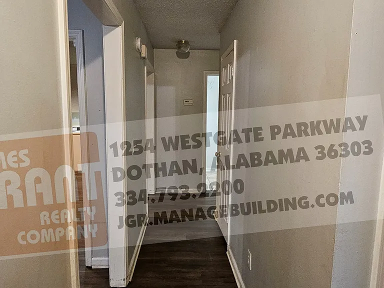 211 Plantation Rd — Photo 11