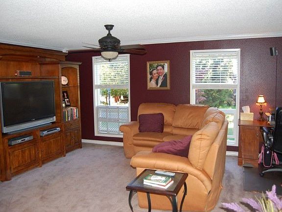 Living Room w/ furniture