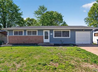 1752 Hudson Rd, Saint Louis, MO 63136