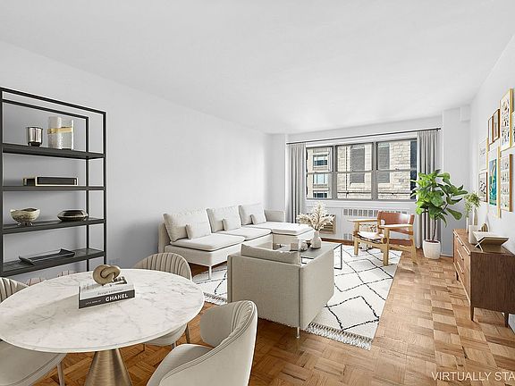3rd image of 30 W 60th St #12N