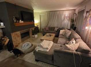 163 Etruria St APT 201, Seattle, WA 98109