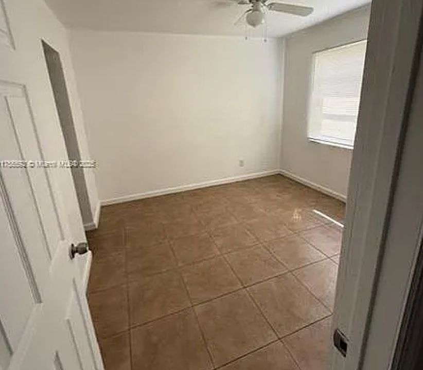 1st image of 2554 NW 14th St APT 9