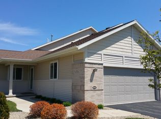 2804 River Ln, Two Rivers, WI 54241