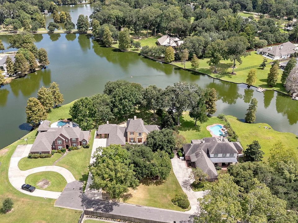 1st image of 518 Willows End Ct E