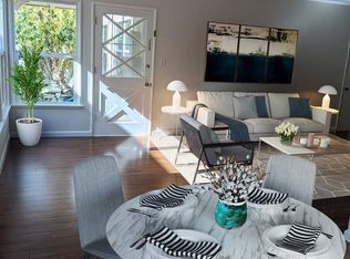 5750 Whitsett Ave APT 4, Valley Village, CA 91607