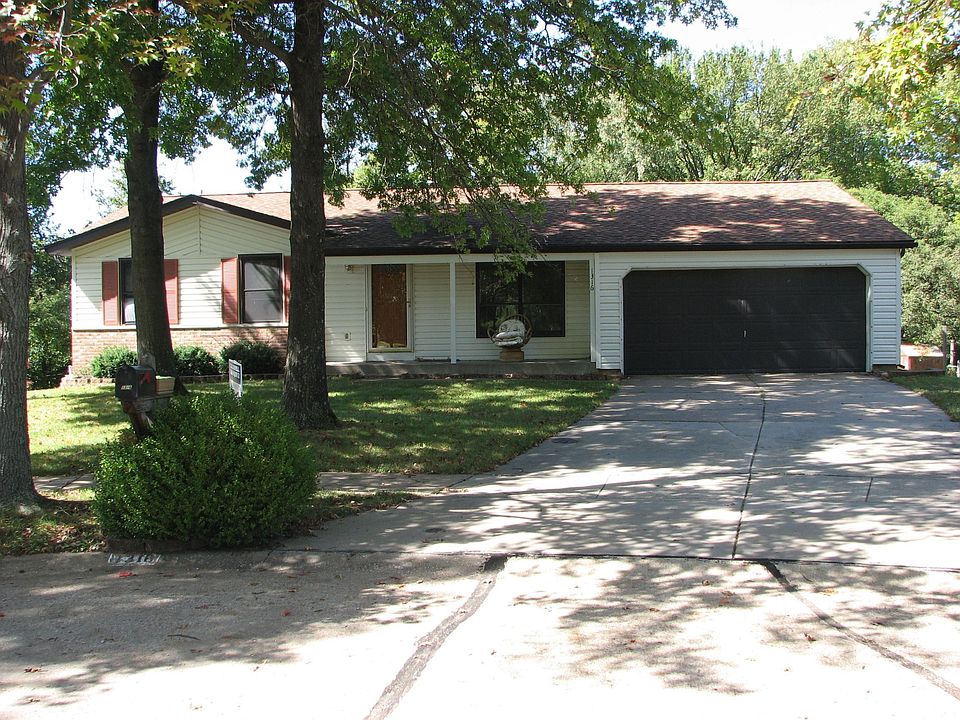 2nd image of 1316 Kings Trail Ln
