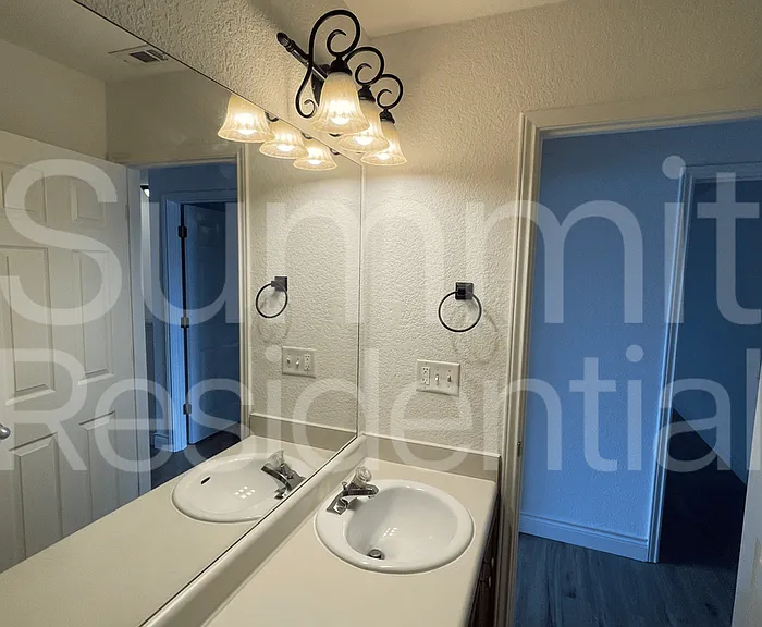 190 Prairie Springs Loop — Photo 8