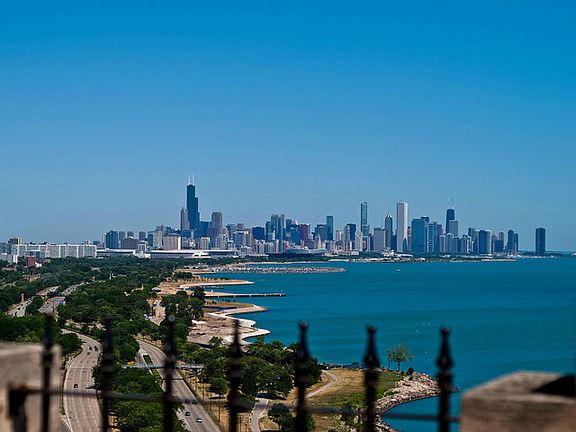 5th image of 4950 S Chicago Beach Dr #15B