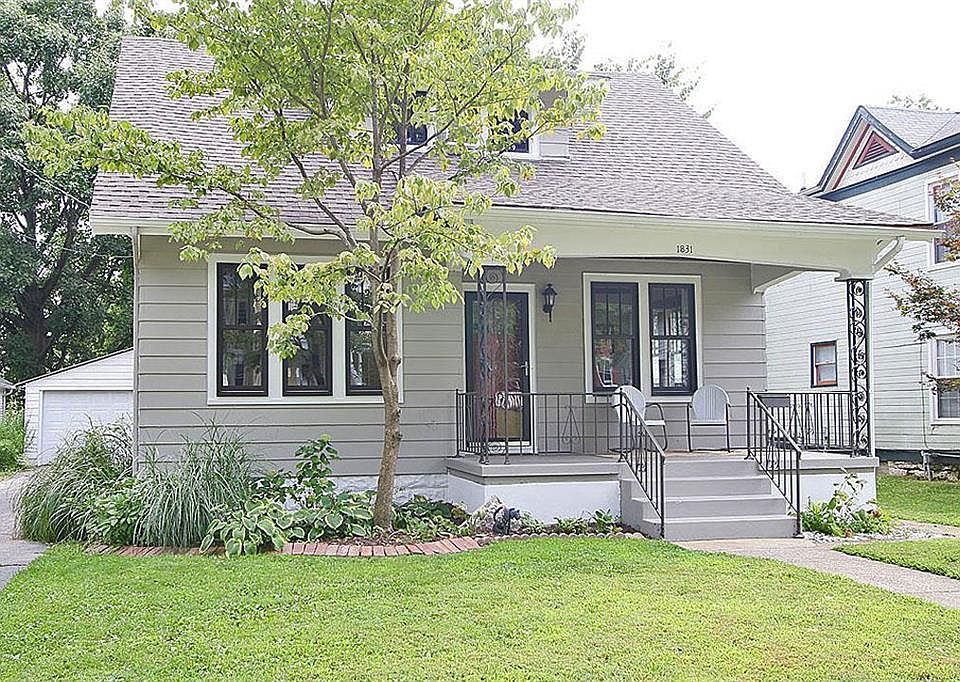 2nd image of 1831 Evergreen Ave