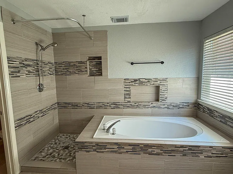 7319 Mountain Valley Dr — Photo 11