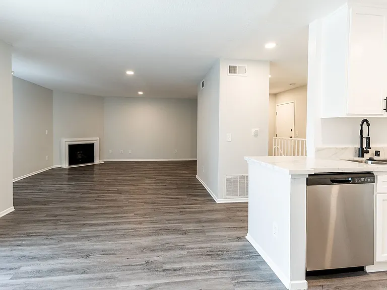 14056 Valleyheart Dr. — Photo 57
