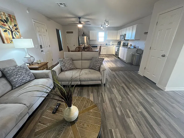 531 Ramar Rd — Photo 4