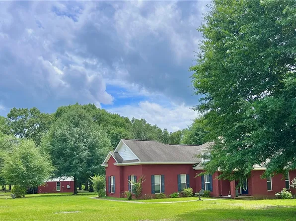 3748 County Road 15, Union Springs, AL 36089