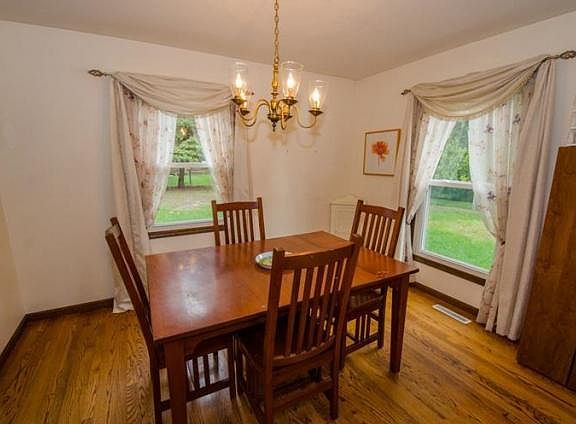 3rd image of 51688 Bowood Ct