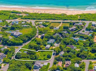 33 Grant Dr, Montauk, NY 11954