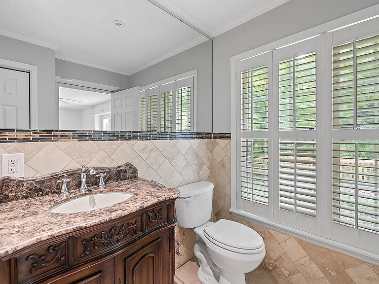 305 Old Fox Trl — Photo 25