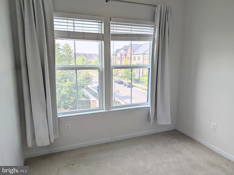 43391 Southland St — Photo 16