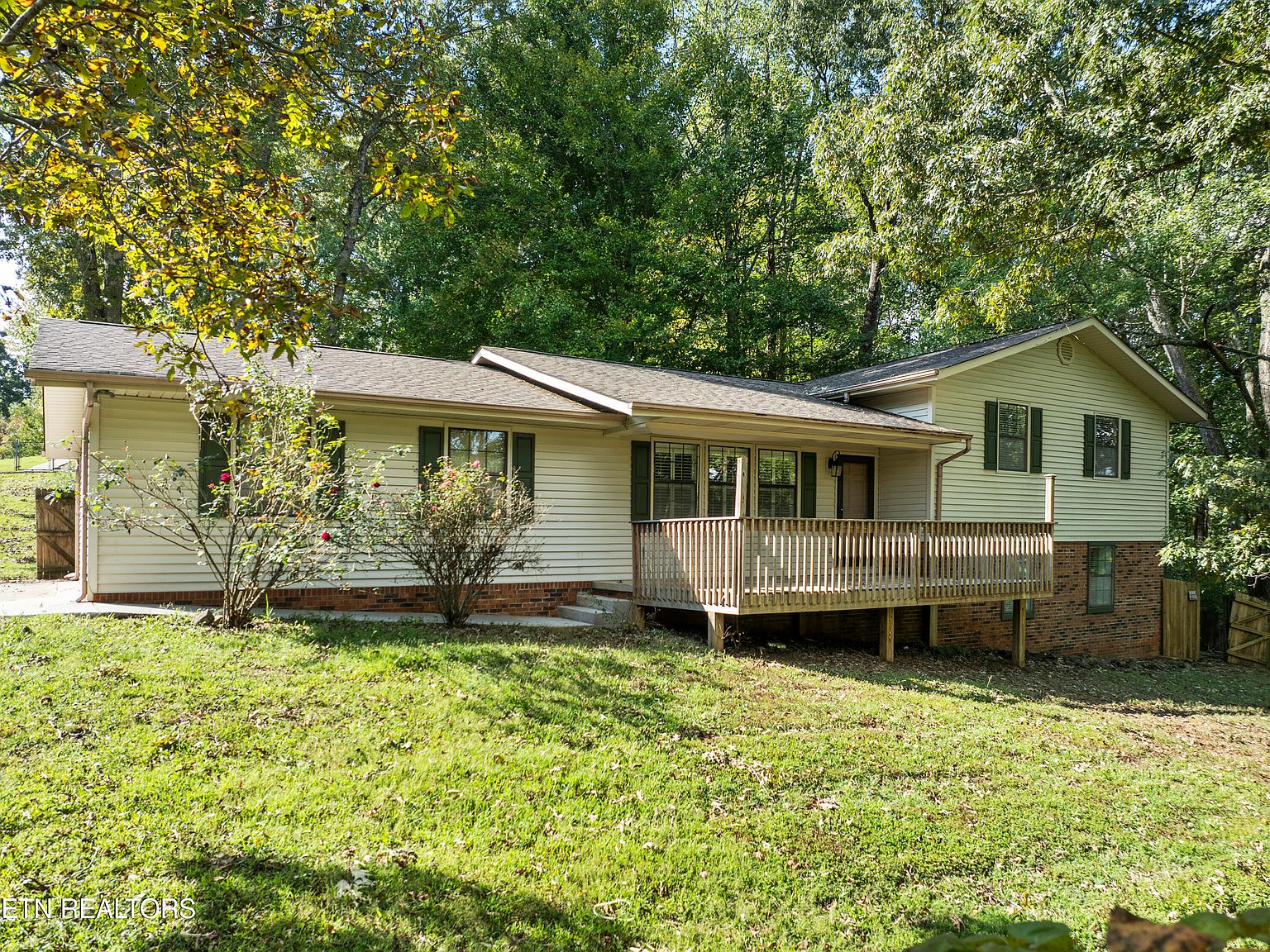 9429 Jim Loy Rd, Strawberry Plains, TN 37871 | Zillow