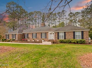 409 Inlet Drive, Elizabeth City, NC 27909