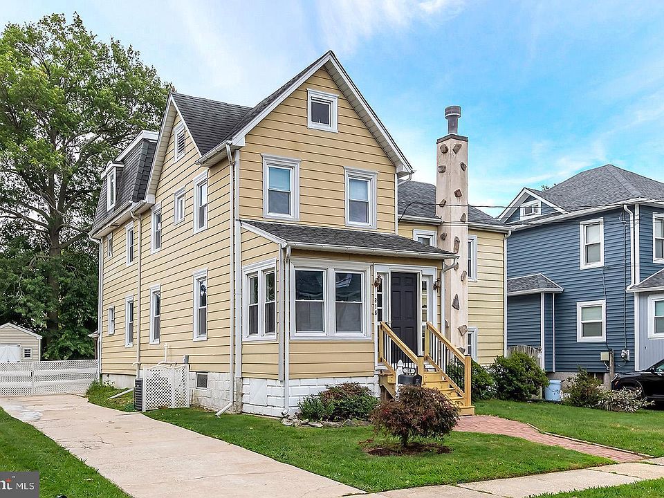 1st image of 218 Kingston Ave