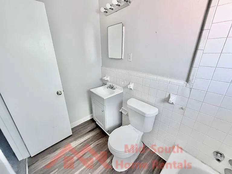25 N Idlewild St #10 — Photo 11