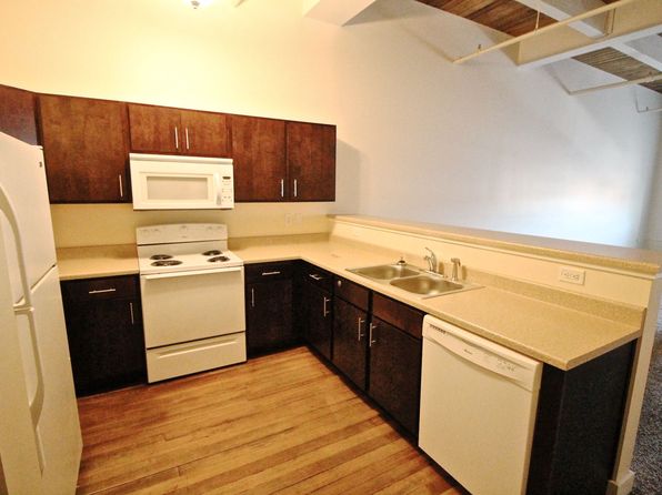 1320 5th Ave #303