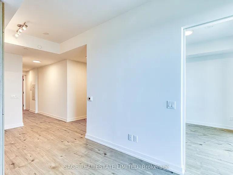 35 Parliament St #1712 — Photo 19
