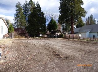 216 Squaw Valley Rd, McCloud, CA 96057