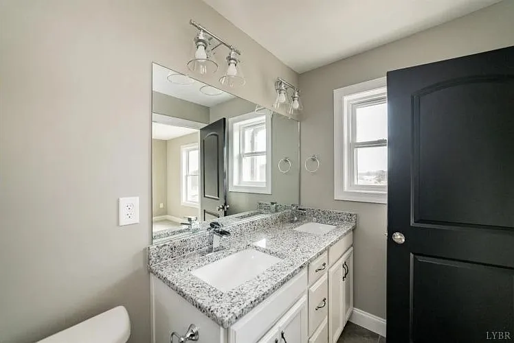 68 Emanuel Ct — Photo 10