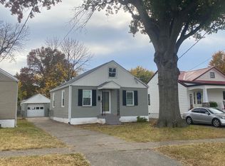 1012 Thornberry Ave, Louisville, KY 40215